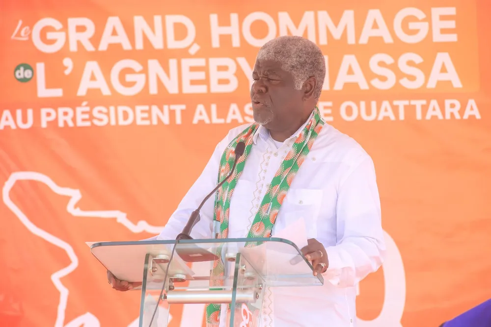 Robert Beugré Mambé dans l'Agneby-Tiassa, lors d'une cérémonie d'hommage au président Ouattara, le samedi 4 mai 2024 à Agbovi