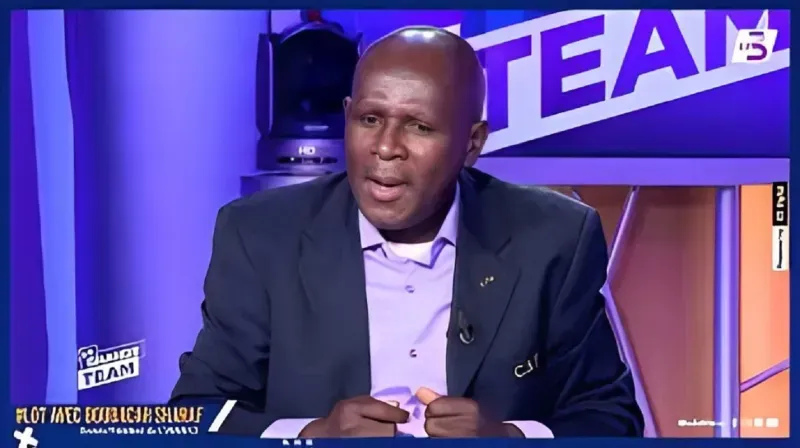 Boubacar Sharaf, ancien arbitre central international