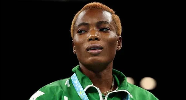 La boxeuse nigériane Cynthia Temitayo Ogunsemilore