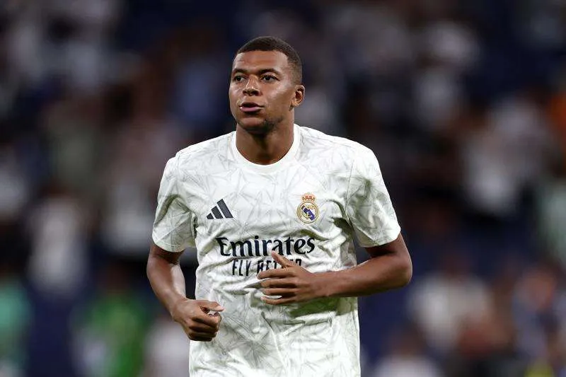Mbappé blessé, L'attaquant du Real absent pour plusieurs semaines