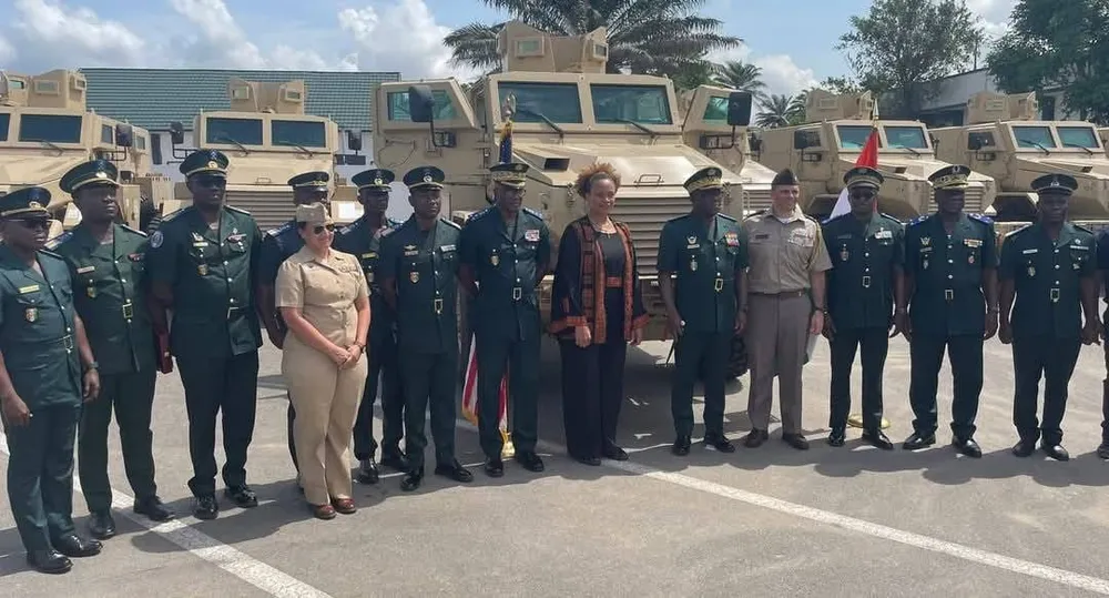 L’armée ivoirienne renforce son dispositif avec des blindés américains