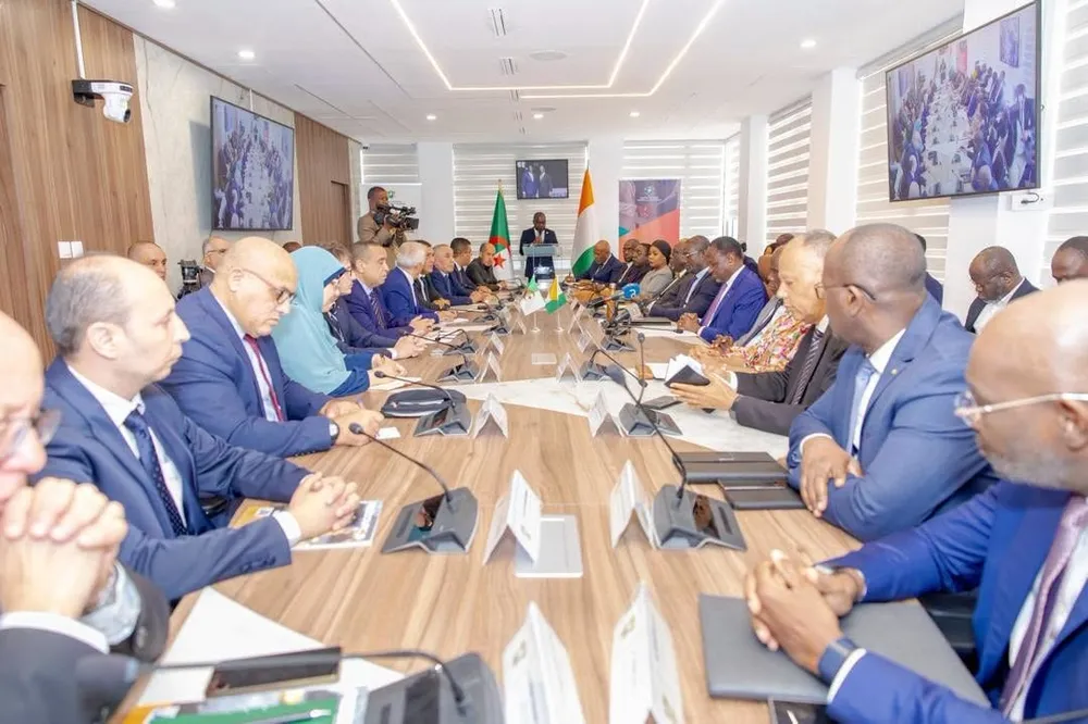 La Côte d’Ivoire et l’Algérie signent un accord énergétique