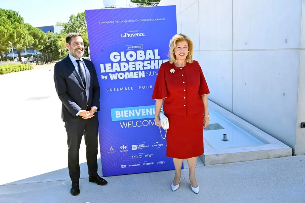 Global Leadership by Women Summit : Dominique Ouattara à la tribune de Marseille