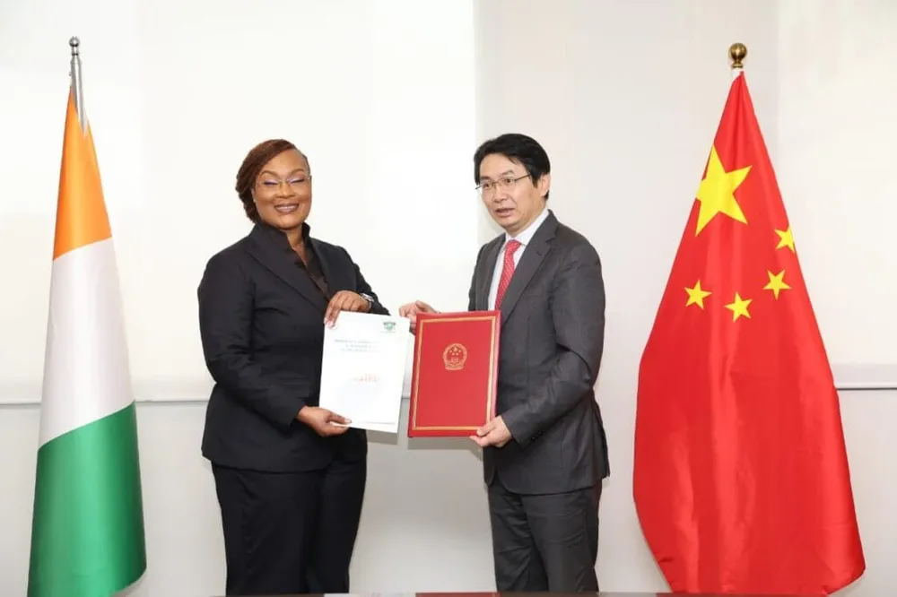 La Chine fait un don de 2 410 tonnes de riz à la Côte d’Ivoire