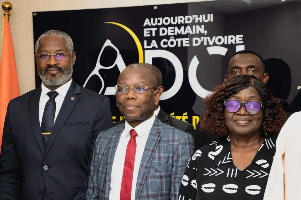 Réforme électorale : le Haut Conseil électoral de Simone Gbagbo présenté à Assalé Tiémoko