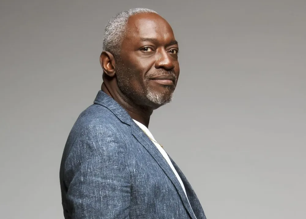 Décès de Jacob Desvarieux : Thierry Lézin Moungalla rend un vibrant hommage image de l'article