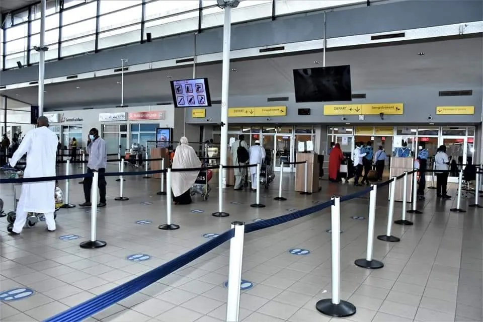 Aéroport d’Abidjan : sept lignes de secours valident la sécurité électrique image de l'article