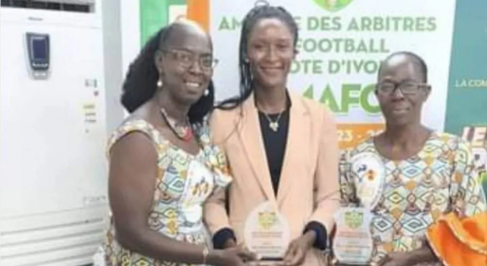 Côte d’Ivoire : l’arbitre Konan Natacha distinguée par l’AMAFCI image de l'article