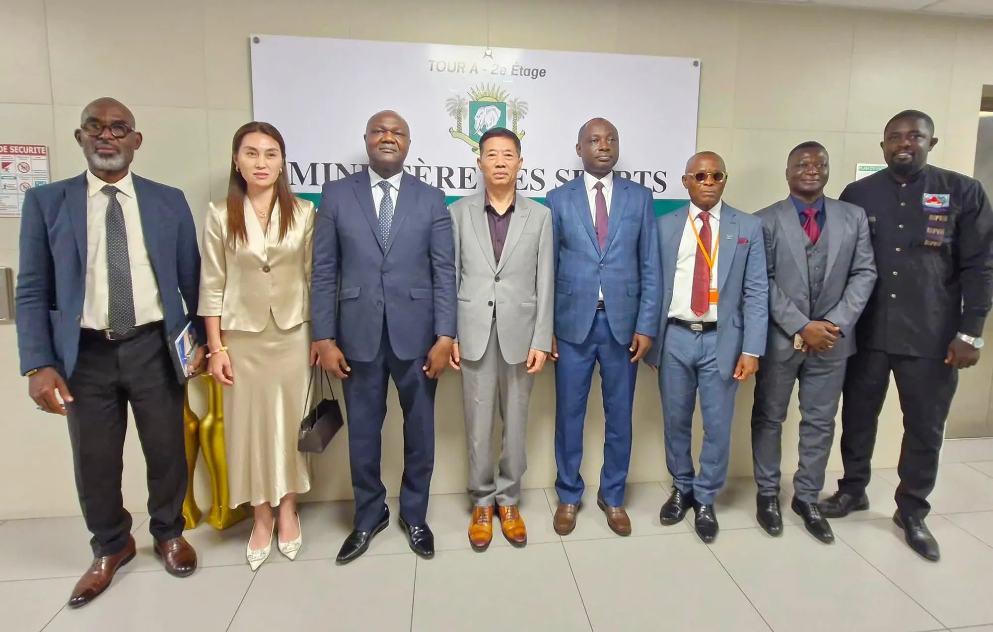 Infrastructures sportives en Côte d'Ivoire : dix salles couvertes en projet