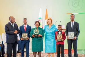 Prix National d'Excellence 2026 : Bi Tra Aymard Gouli, major national du BAC, primé