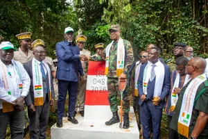 Côte d'Ivoire-Ghana : remise des bornes frontalières BP 55 et BP 45