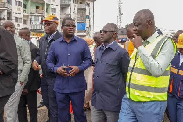 Fête de l'Indépendance 2026 de la Côte d'Ivoire à Yopougon : Bictogo et le ministre Sié valident l'avancement des travaux