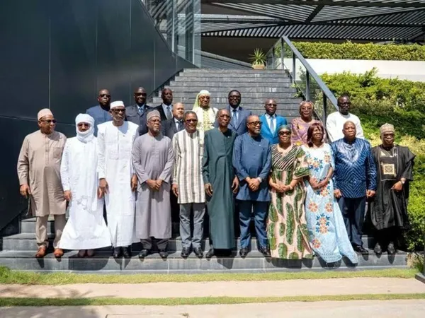 CEDEAO et AES : les négociations s'ouvrent à Dakar