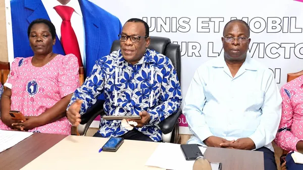 Redynamisation du FPI : Affi N'Guessan à la rencontre des fédéraux de Yopougon