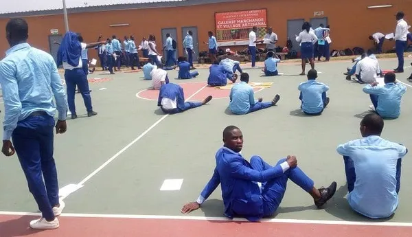 Côte d’Ivoire INJS : Un poteau de handball mal fixé tue un étudiant, ses camarades bloquent le 3è pont