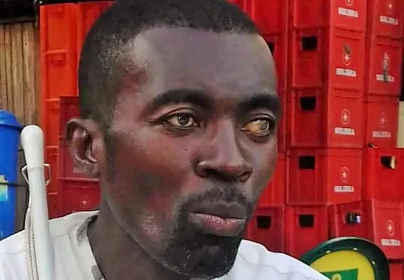 Côte d’Ivoire : En plein examen de 7è année de médecine, il perd totalement la vue, SOS pour Angoran !