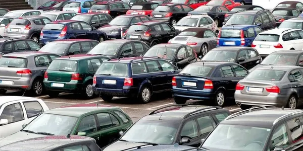 Les ventes de voitures en chute dans l’Union européenne