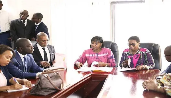 Lourdeur de l’administration : L’ultimatum de Raymonde Goudou Coffie
