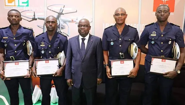 Défense : La Côte d’Ivoire a ses premiers militaires et policiers formés en télé-pilotage de drone