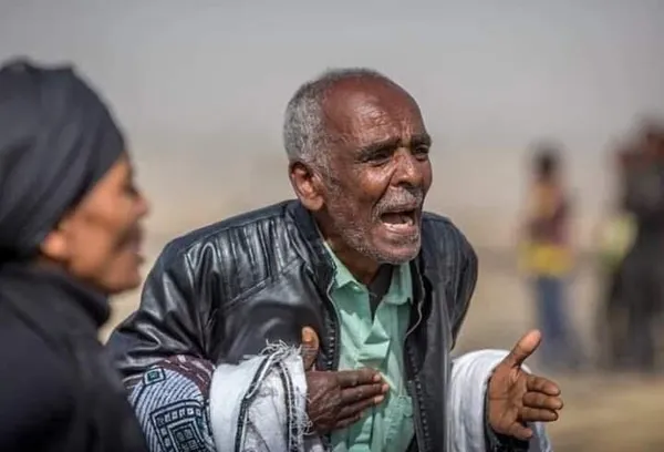 Parents et proches des victimes du crash de l’avion de la compagnie aérienne Ethiopian qui s’est écrasé le dimanche 11 mars 2