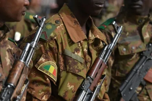 Attaque de la base militaire à Guiré au Mali: au moins 12 militaires tués