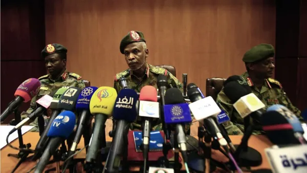 Le conseil militaire du Soudan prêt à former un gouvernement d’experts