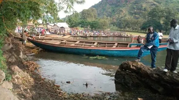 Une pirogue chavire à Diolola: deux morts