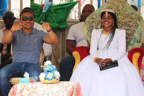Côte d’Ivoire : Maman Pauline sanctionnée,  sa fondation accuse l’équipe de C’Midi