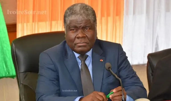 Ramadan 2019 : Mambé fait don de 350 millions à la communauté musulmane