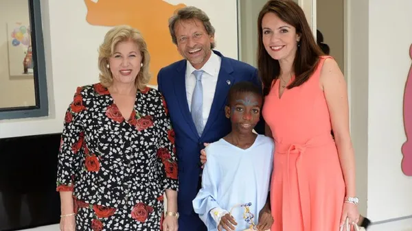 Jobst Von Kirchmann, Ambassadeur de l’UE visite l’Hôpital Mère-Enfant de Bingerville