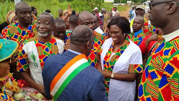 Simone Gbagbo à Dabou: une ex-Première dame, reine chez les Adjoukrou