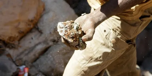 Orpaillage clandestin : l’étudiant orpailleur préfère l’or à l’amphithéâtre, il prend 2 ans de prison