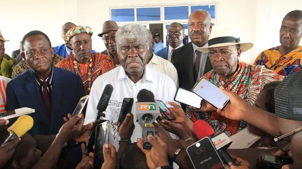 Législatives 2021 : Robert Beugré Mambé candidat du RHDP à Songon