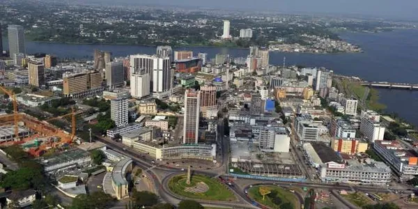 Covid-19 : Abidjan reste isolé de l’intérieur du pays