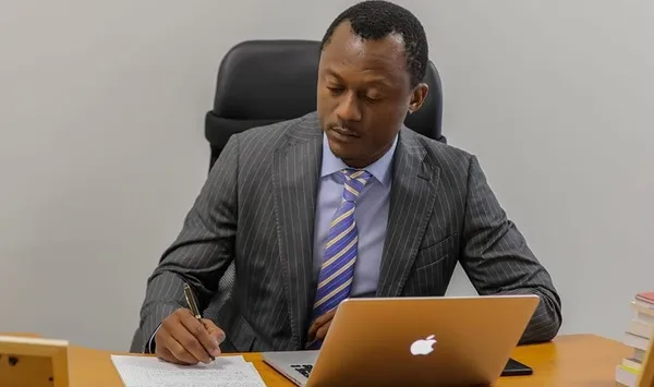 Steve Beko: « Ouattara s’en fout de la réconciliation, sa femme et lui ont investi des milliards pour prendre le pouvoir »