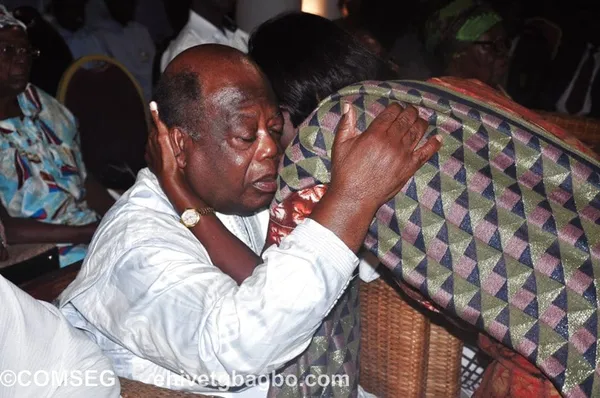 Décès Dominique Banny: les images de Simone Gbagbo, Assoa Adou aux Côtés de Charles Konan Banny