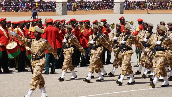 59è anniversaire de l’indépendance du Burkina Faso: des images du défilé militaire à Tenkodogo