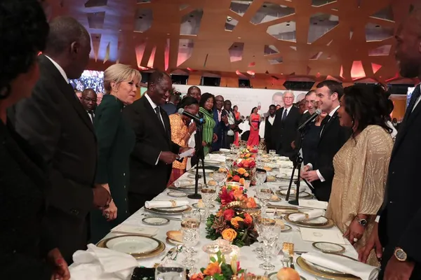 VIDÉO : Quand A’salfo fait danser Brigitte Macron