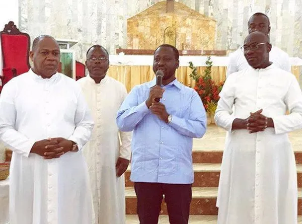 Après avoir déclaré la guerre à Ouattara, Soro compte désormais sur les religieux et Mgr Kutwa pour éteindre le feu