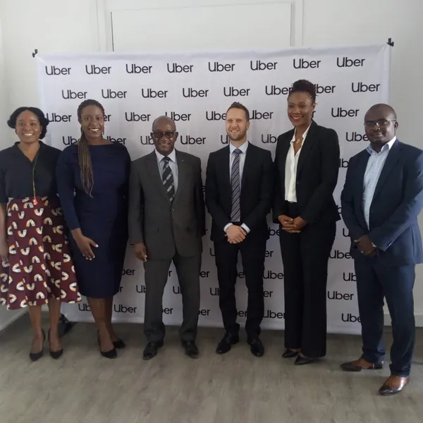 Uber à Abidjan, Yango doit-il s’inquiéter ?