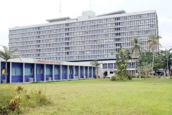 CHU de Cocody : la Fondation Orange Côte d’Ivoire offre du matériel médical