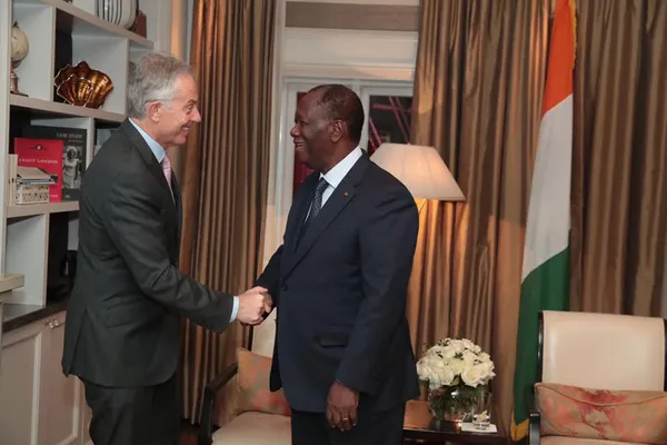 Ouattara reçoit Tony Blair à Londres