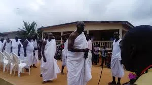 Hobi Aké Adou officiellement 32ème, chef de Grand Alépé