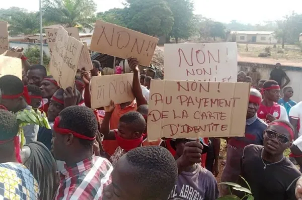 Manifestations à Daoukro pour dire  »NON » à la révision de la Constitution
