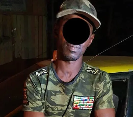 Abobo  : un taximètre arrêté avec des tenues militaires en plein couvre-feu