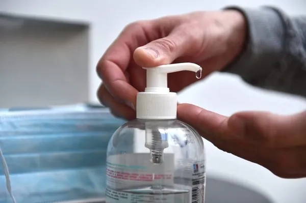 Côte d’Ivoire: les prix des gels hydro-alcooliques plafonnés