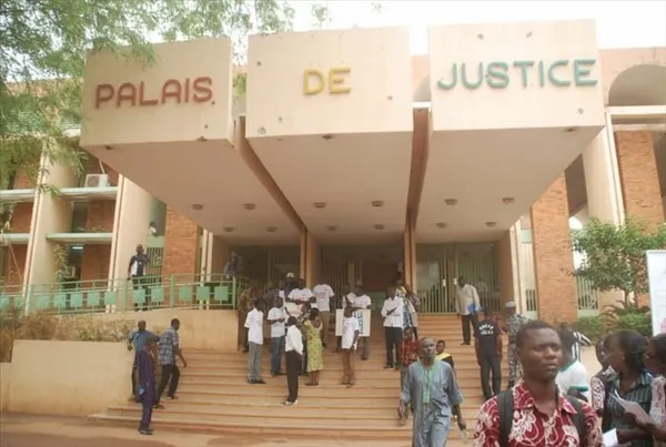 Burkina : recrutement Greffiers 2020, 100 postes prévus
