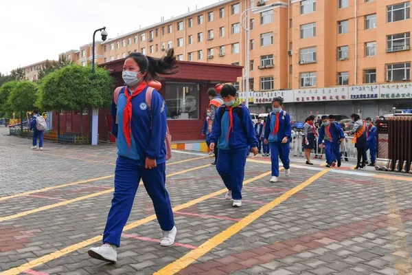 Chine : les élèves sont dispensés du port de masque sur le campus dans les zones à faible risque – Actualités 08/05/2020