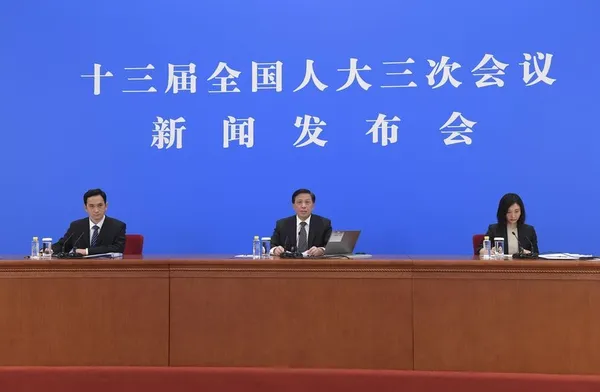 La Chine et les Etats-Unis doivent insister sur l’absence de conflit et de confrontation (porte-parole) – Actualités 21/05/2020