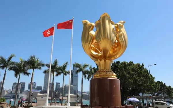 (Deux Sessions) Le gouvernement central soutiendra Hong Kong et Macao dans le développement de leur l’économie – Actualités 22/05/2020